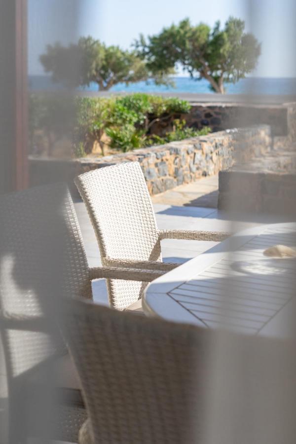 Villa Blue Coast House à Goudhouros Extérieur photo